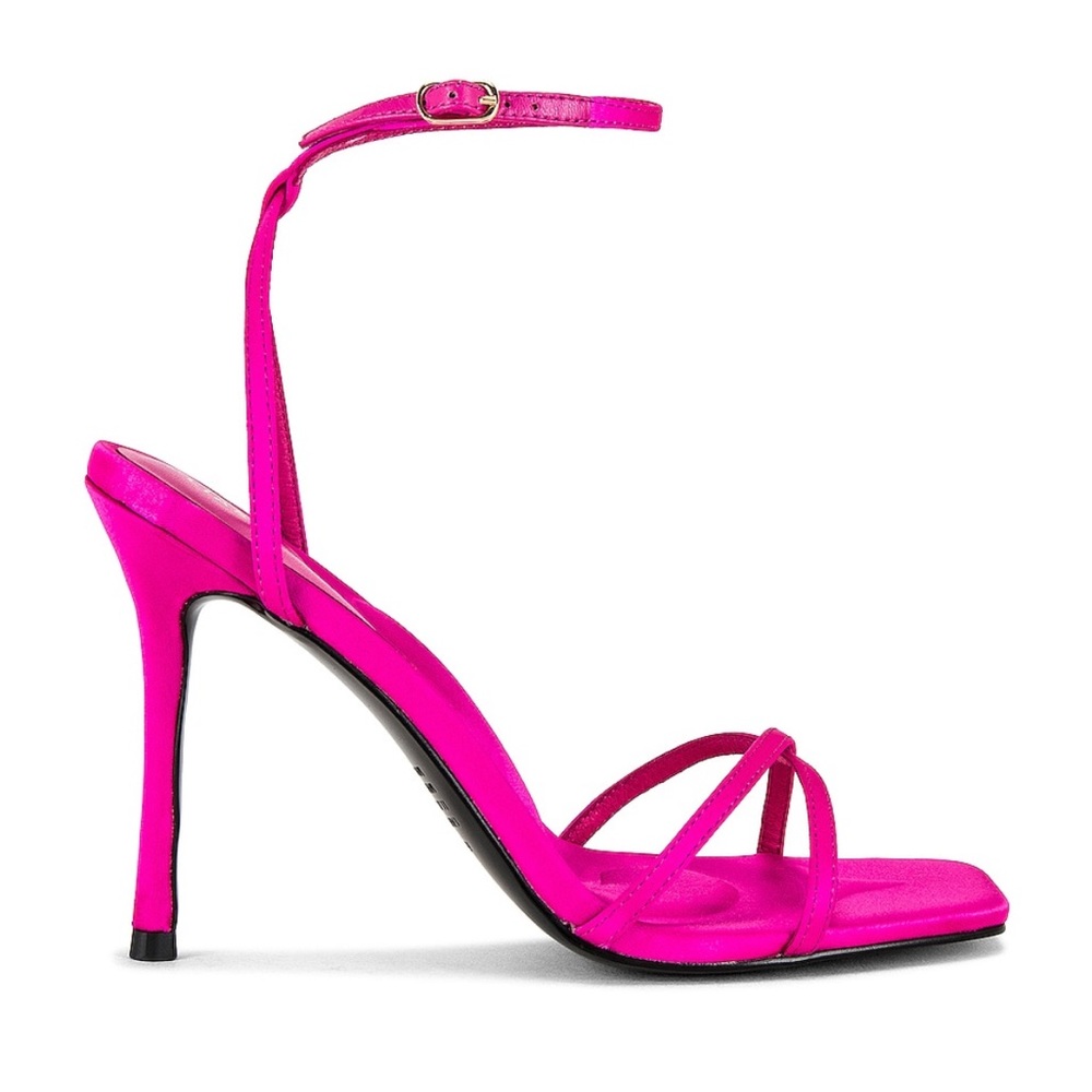 Alias Mae Mia 4” stiletto heel